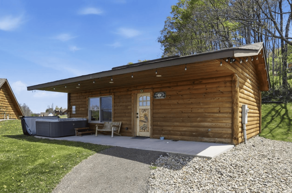 71 Grandview Boulevard – $375,000 Cabin at Sunset Village